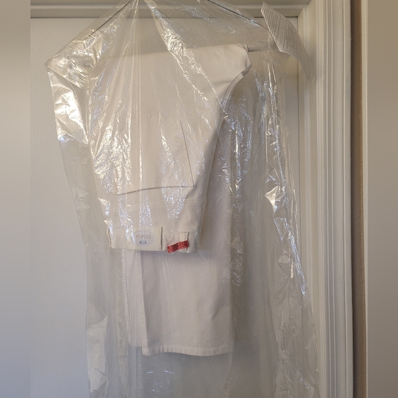 ESCADA Snow White Dress Jeans - Picture 14 of 14